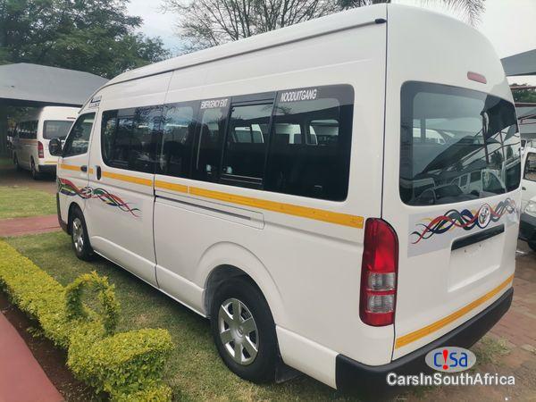 Toyota Quantum 2.7 Sesfikile 16-Seat Manual 2018