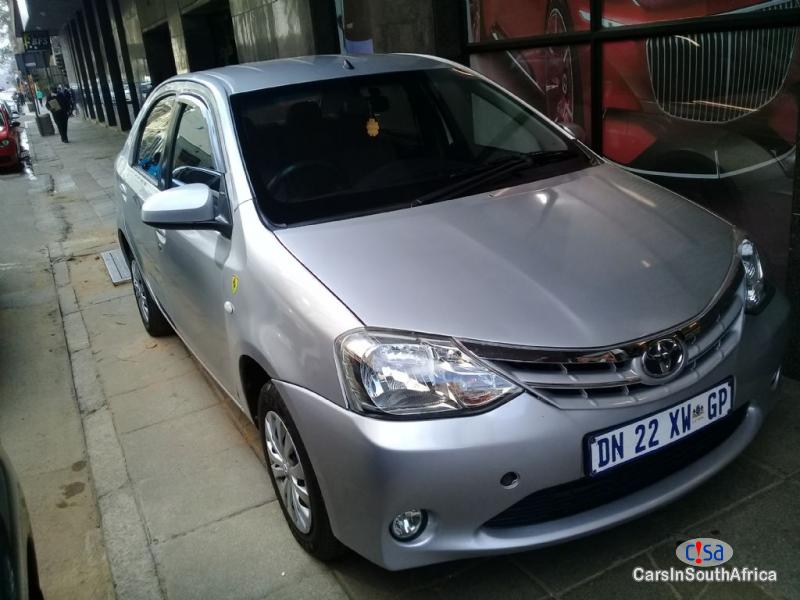 Toyota Etios 1.5 Manual 2015 - image 2