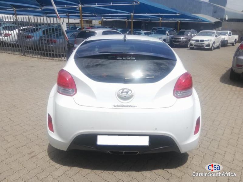 Hyundai Veloster 1.6Gdi Automatic 2016 in South Africa