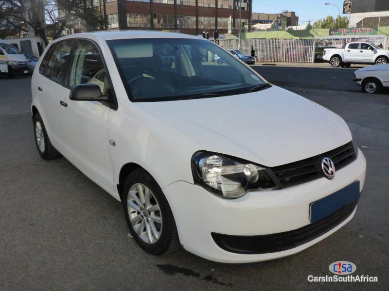 Pictures of Volkswagen Polo 1.4 Manual 2012