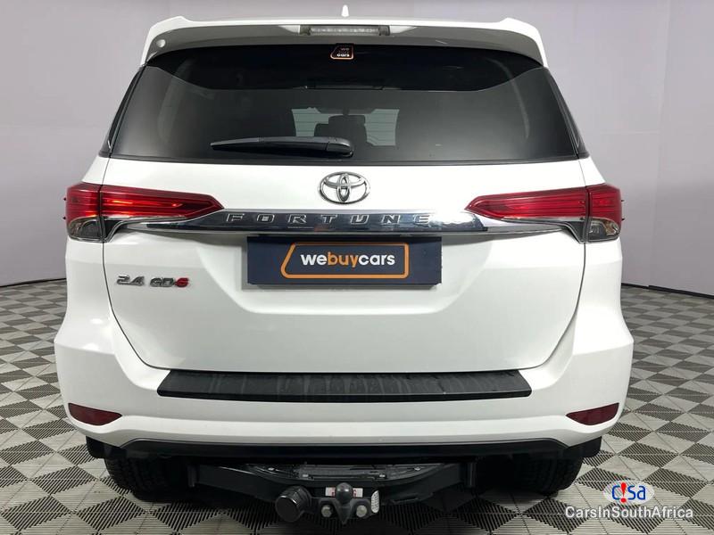 Toyota Fortuner Automatic 2020 - image 2