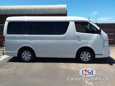 Toyota Quantum 2.7 10 SEATS Manual 2016