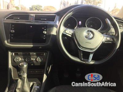 Volkswagen Tiguan 2.0 TDI B/MOT TREND FUN Manual 2017 - image 4