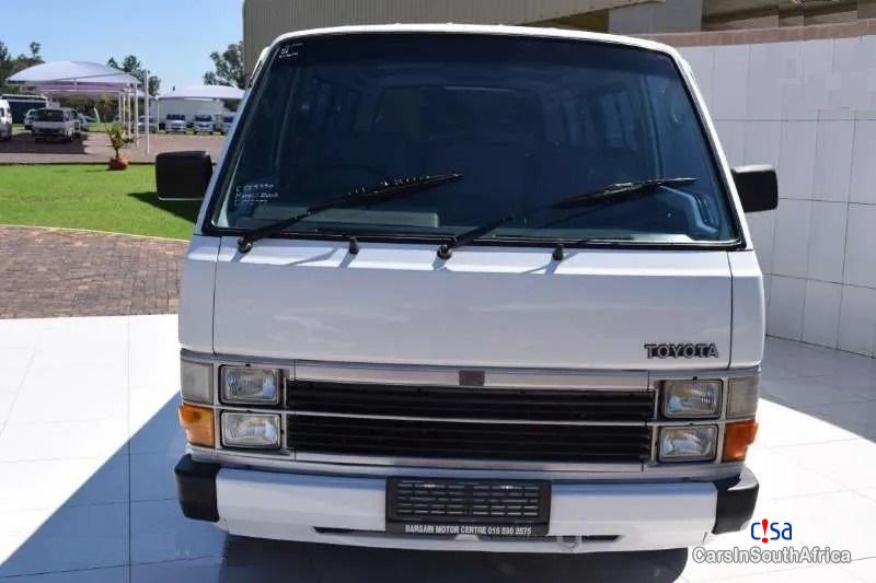 Toyota HiAce 2.2 Manual 2007 - image 6