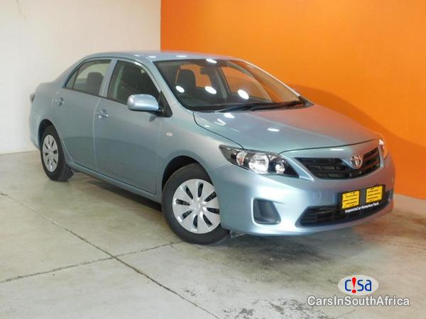 Toyota Corolla Manual 2016 - image 2