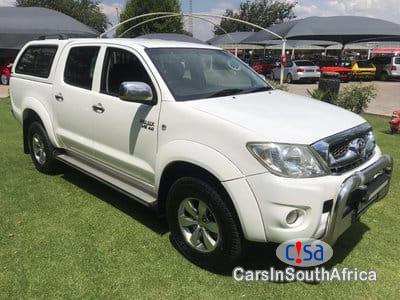 Pictures of Toyota Hilux Automatic 2011