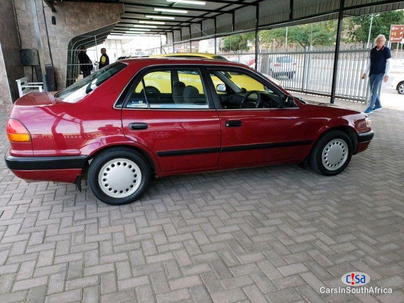Toyota Corolla 1.6 Manual 1998 - image 3