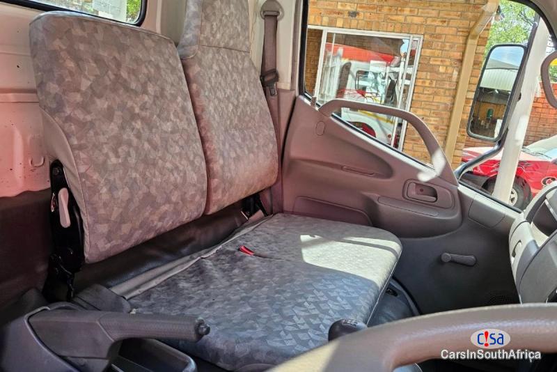 Toyota Other 3.6 Manual 2009 - image 12