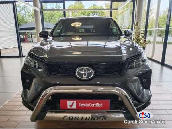 Toyota Fortuner 2.4 Automatic 2023