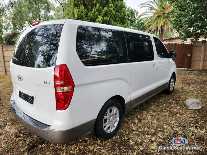 Hyundai H-1 2.5 CRDi Elite Automatic 2017