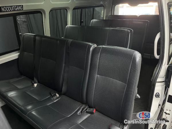 Toyota Quantum 2.7 Sesfikile 16-Seat Manual 2021 - image 4