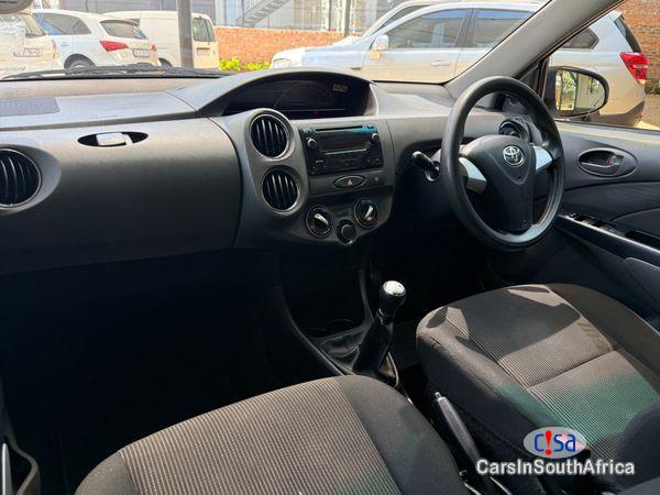 Toyota Etios 1.5 XS 5-dr Manual 2018 - image 3
