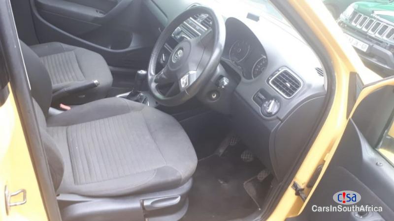 Volkswagen Polo Manual 2015