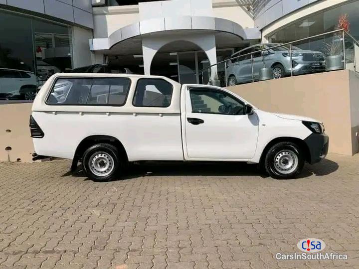 Toyota Hilux Manual 2018