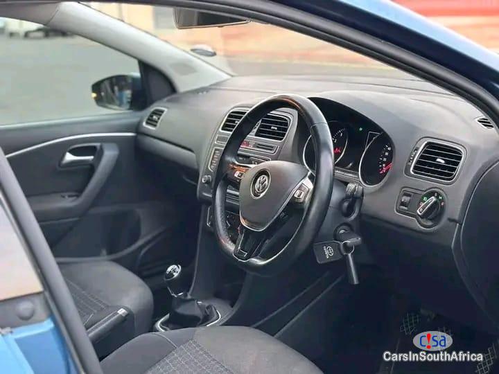 Volkswagen Polo Manual 2017 - image 4