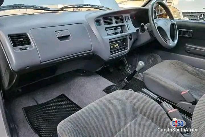 Toyota Condor 2000i Estate TE +27 685845776 Manual 2004 in Gauteng