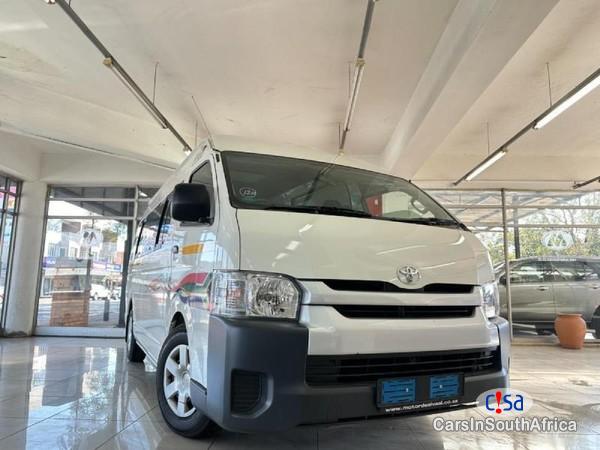 Picture of Toyota Quantum 2.5 D-4D Sesfikile 16-Seat Manual 2022