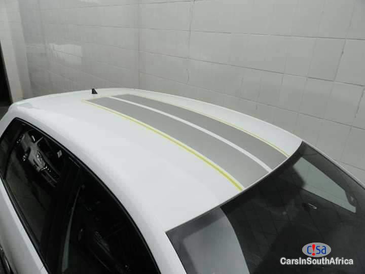 Volkswagen Polo 1400 Manual 2015 - image 2