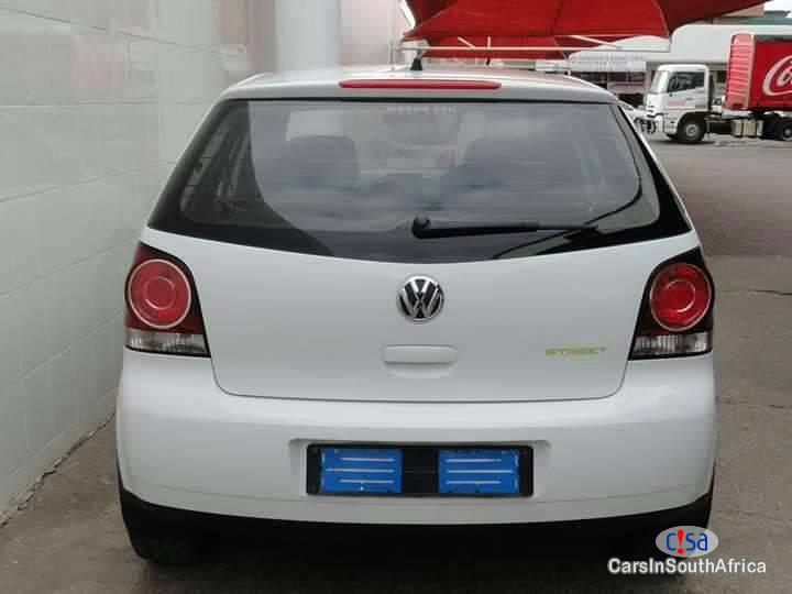 Volkswagen Polo 1400 Manual 2015 - image 4
