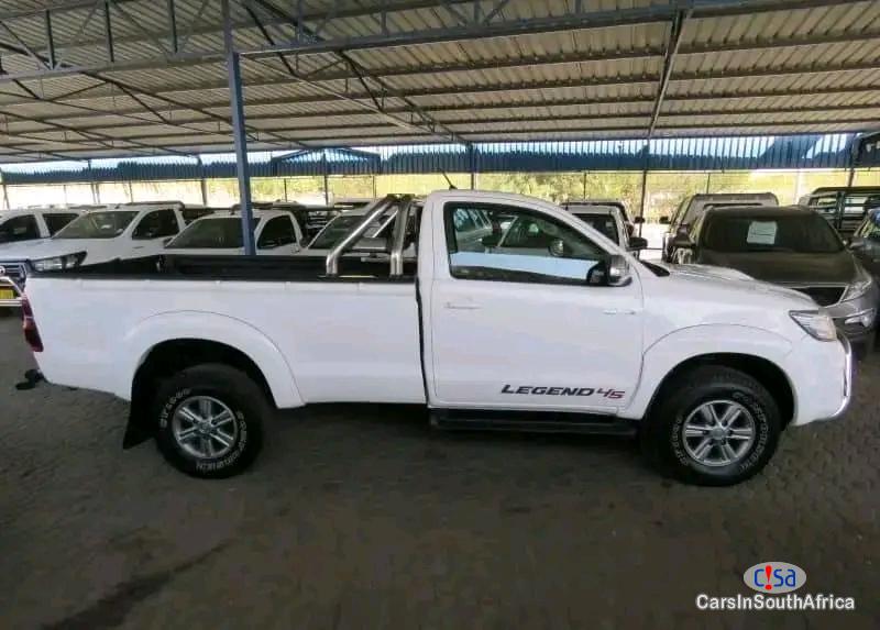 Pictures of Toyota Hilux 2018 TOYOTA HILUX GD6 2.8 D/CAB LEGEND 50 0732073197 Manual 2015