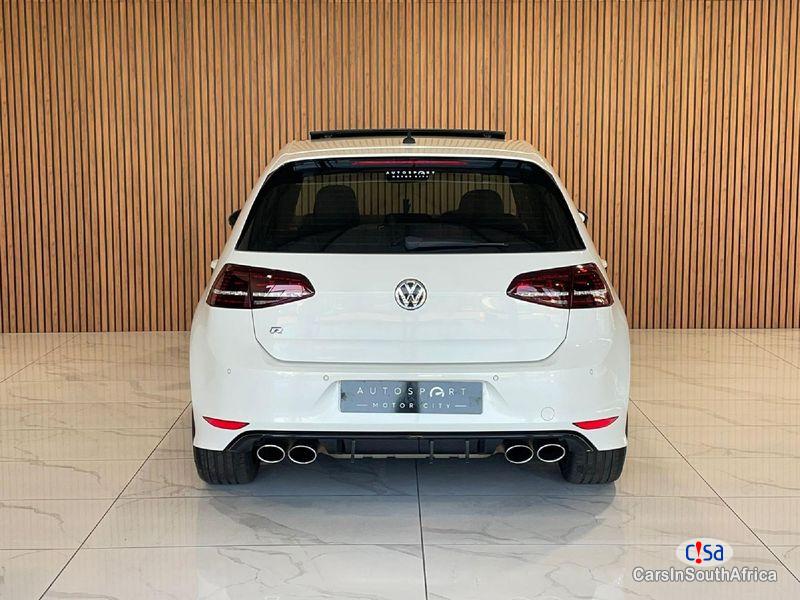 Volkswagen Golf 2.0 Automatic 2019 - image 2