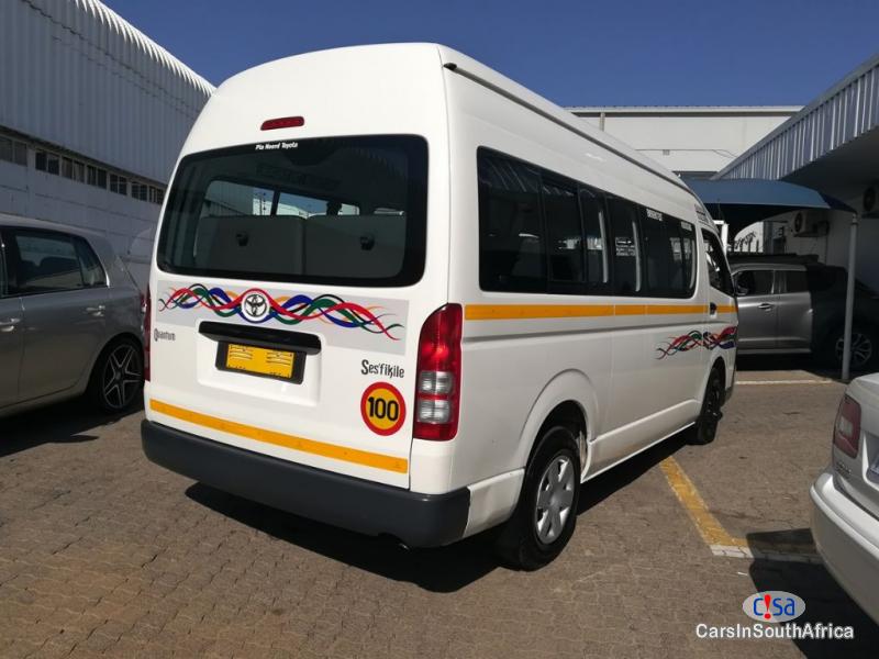 Toyota Quantum 2.5 Manual 2017 - image 3