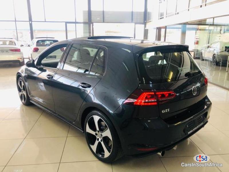 Pictures of Volkswagen Golf 7 GTi Automatic 2017