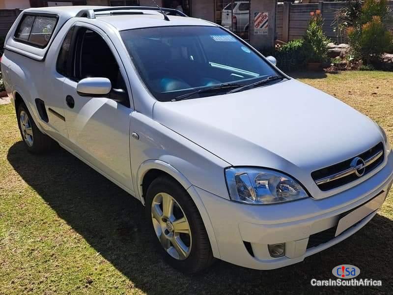 Opel Corsa Utility 1.7 TDI Manual 2012 - image 3
