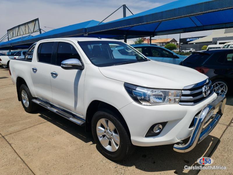 Pictures of Toyota Hilux 2.8GD6 Manual 2016