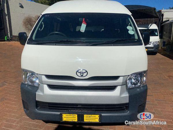 Pictures of Toyota Quantum 2.5 D4D Sesifikire Manual 2022