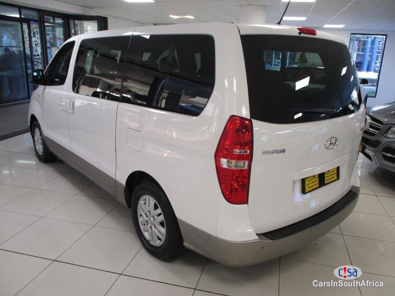 Hyundai H-1 2.5 CRDI Manual 2017 - image 3