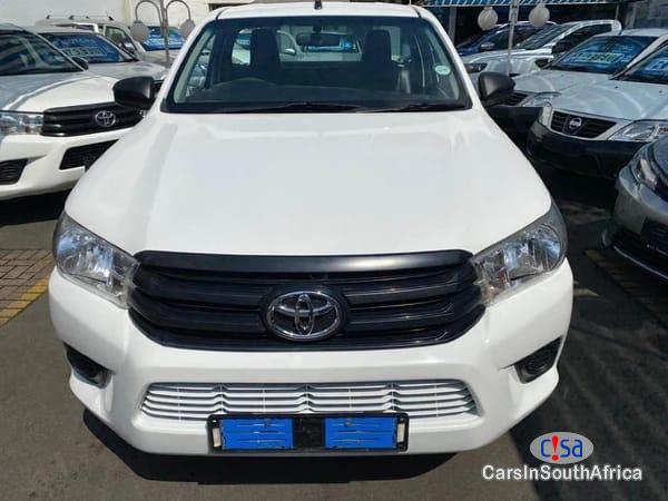 Toyota Hilux 2.4GD6 ..0680268025 Manual 2017 - image 3