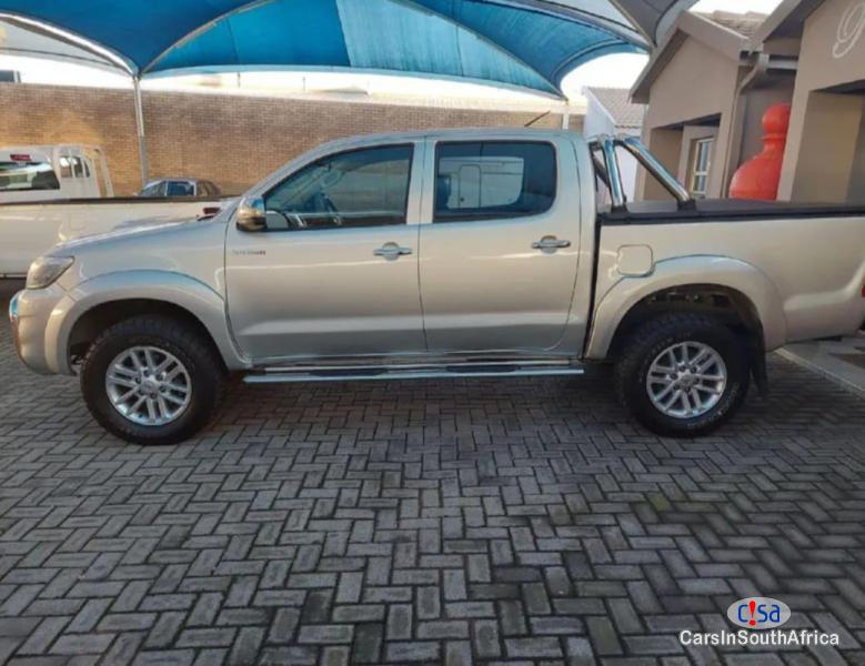Toyota Hilux 3.0D4D Manual 2013