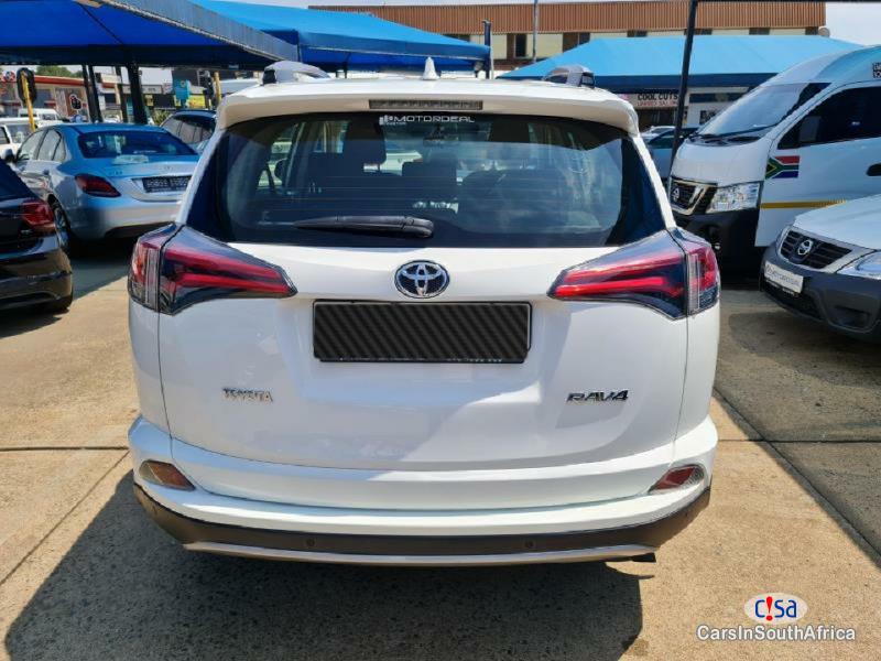 Toyota RAV-4 2.0 GX Automatic 2018 - image 2