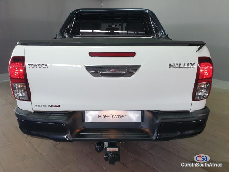 Toyota Hilux 2.8GD6 Lenend 50 Automatic 2019 - image 2