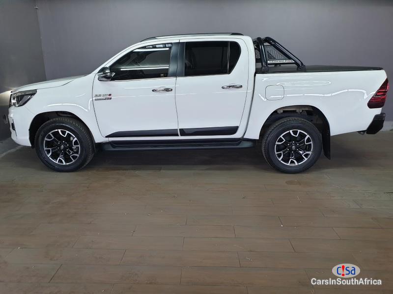 Toyota Hilux 2.8GD6 Lenend 50 Automatic 2019 - image 4