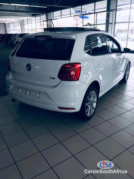 Volkswagen Polo 1.2L TSI 0813350925 Automatic 2016 - image 2