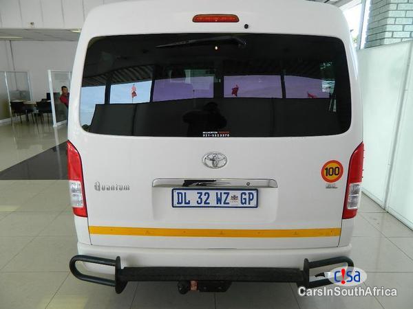 Toyota Quantum Manual 2015 - image 4