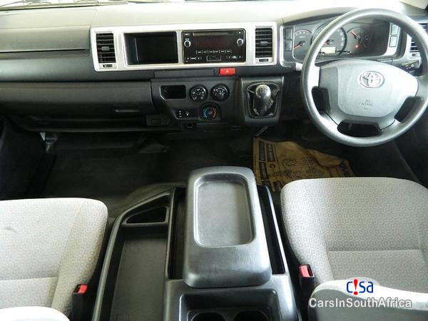 Toyota Quantum Manual 2015 - image 5