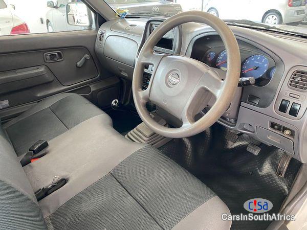 Nissan NP300 2.0 Or Whatsapp/0683466875 Manual 2016 - image 3