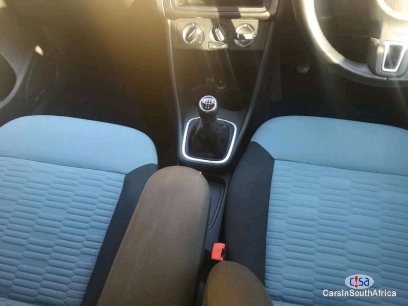 Volkswagen Polo Manual 2011 in Western Cape - image