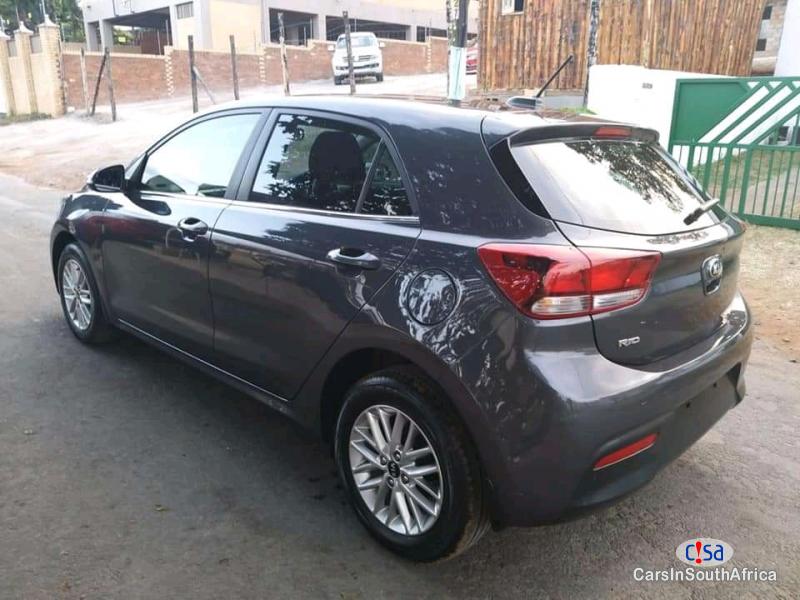 Kia Rio 1.4 Automatic 2019 - image 4