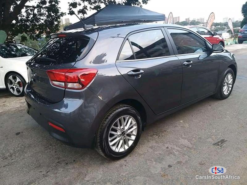 Kia Rio 1.4 Automatic 2019 - image 5