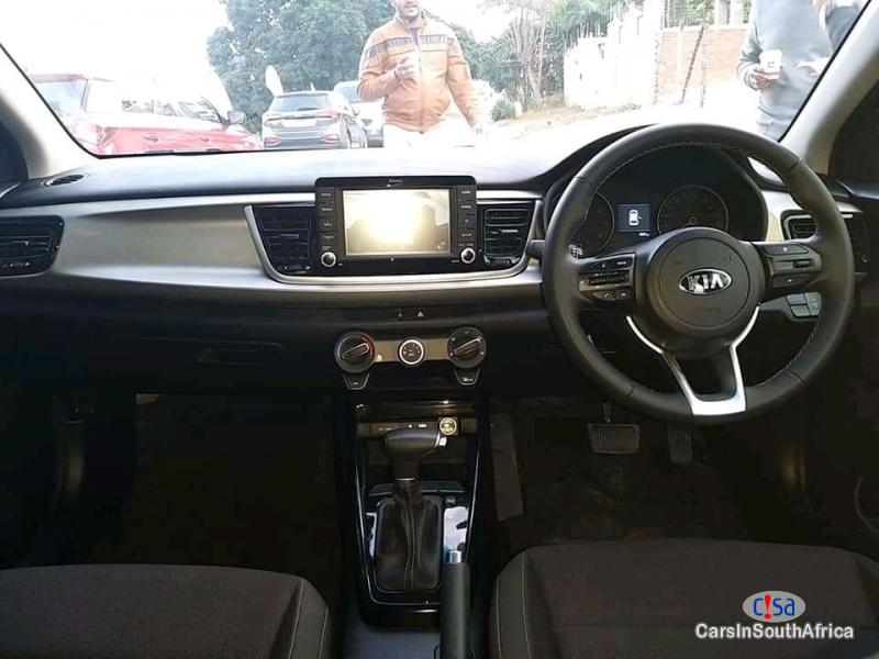 Kia Rio 1.4 Automatic 2019 - image 7