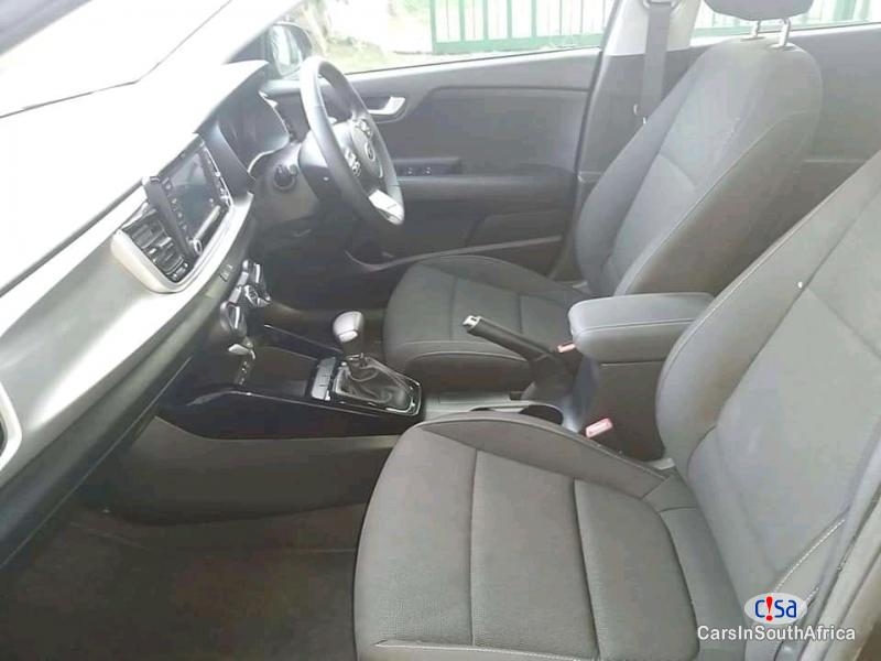 Kia Rio 1.4 Automatic 2019 - image 8