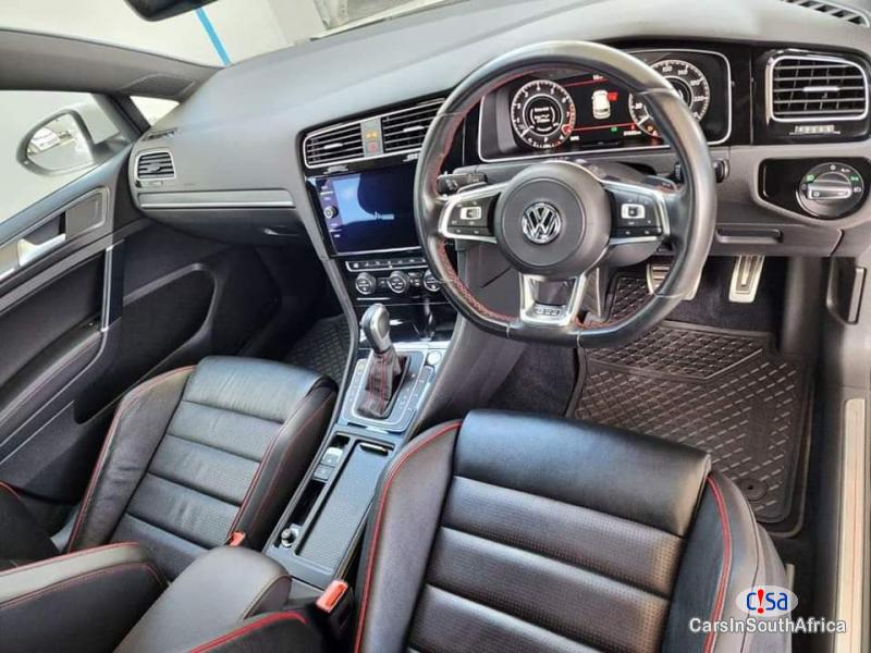 Volkswagen Polo 2.0 Automatic 2020 - image 4
