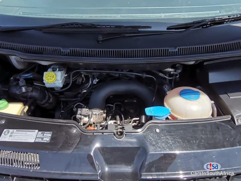 Volkswagen Kombi 2.0TDI Automatic 2010 - image 6