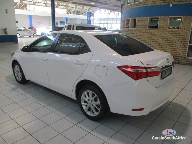 Toyota Corolla Sedan Manual 2016