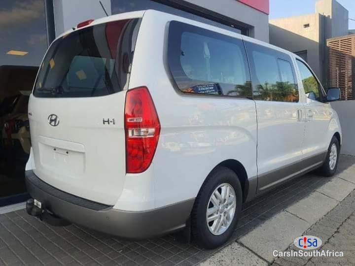 Hyundai H-1 Automatic 2017 - image 5