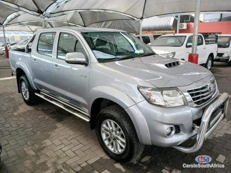 Toyota Hilux 3.0 D4D LEGEND 45 RAIDER[0817579183] Automatic 2015